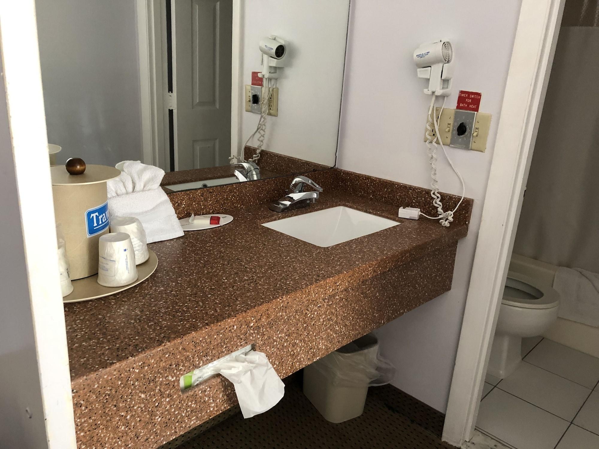 Travelodge By Wyndham Cape Cod Area West Dennis Eksteriør bilde
