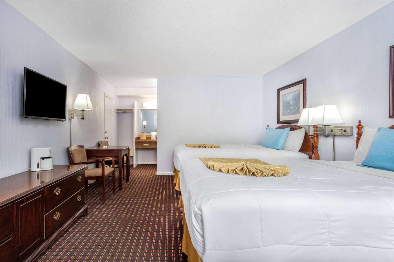 Travelodge By Wyndham Cape Cod Area West Dennis Eksteriør bilde